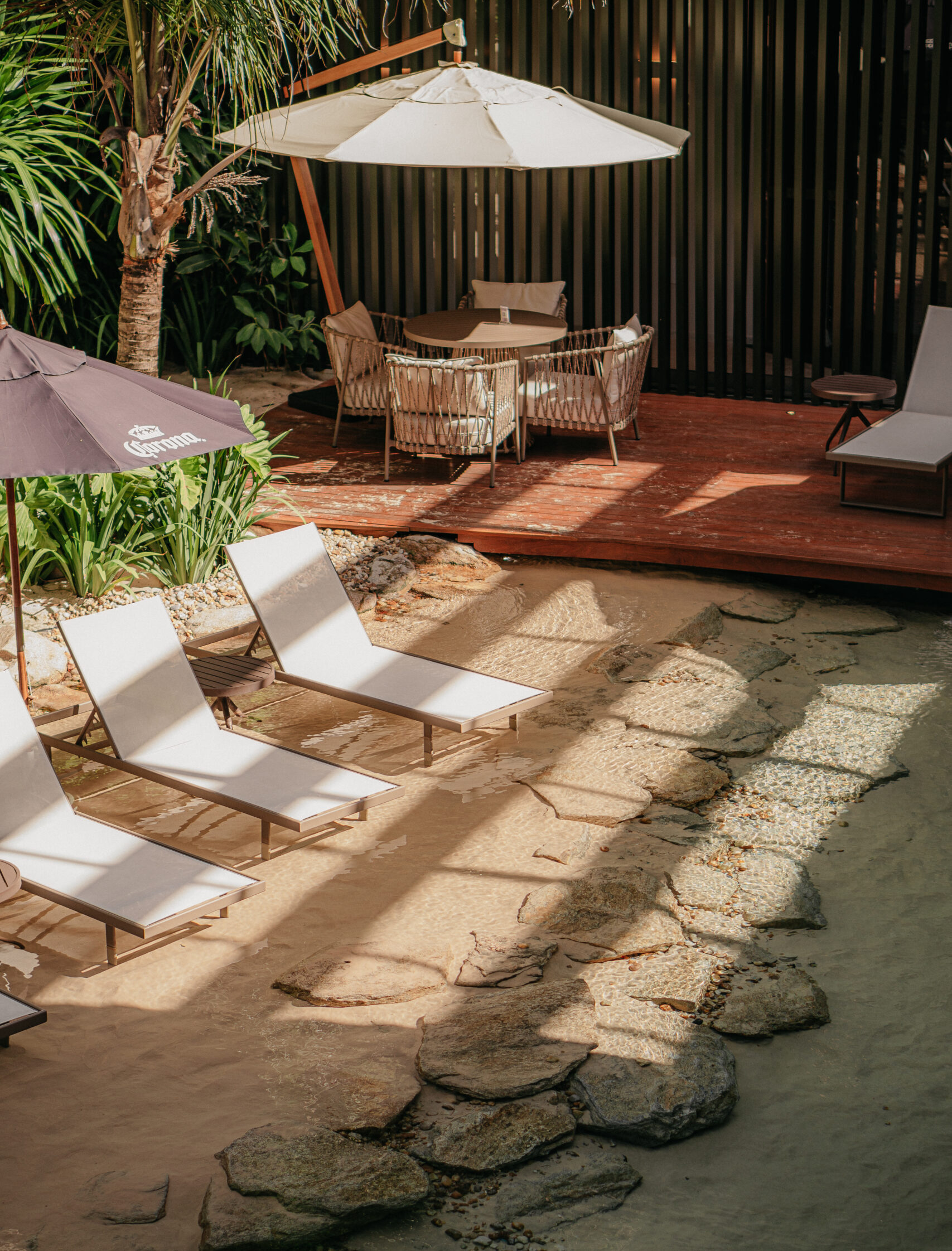 Duke Beach Hotel